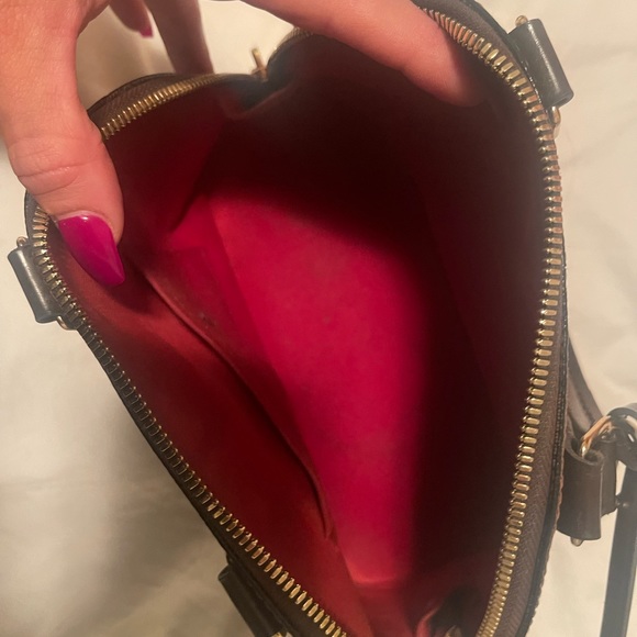 Authentic Louis Vuitton Alma purse - Picture 8 of 13